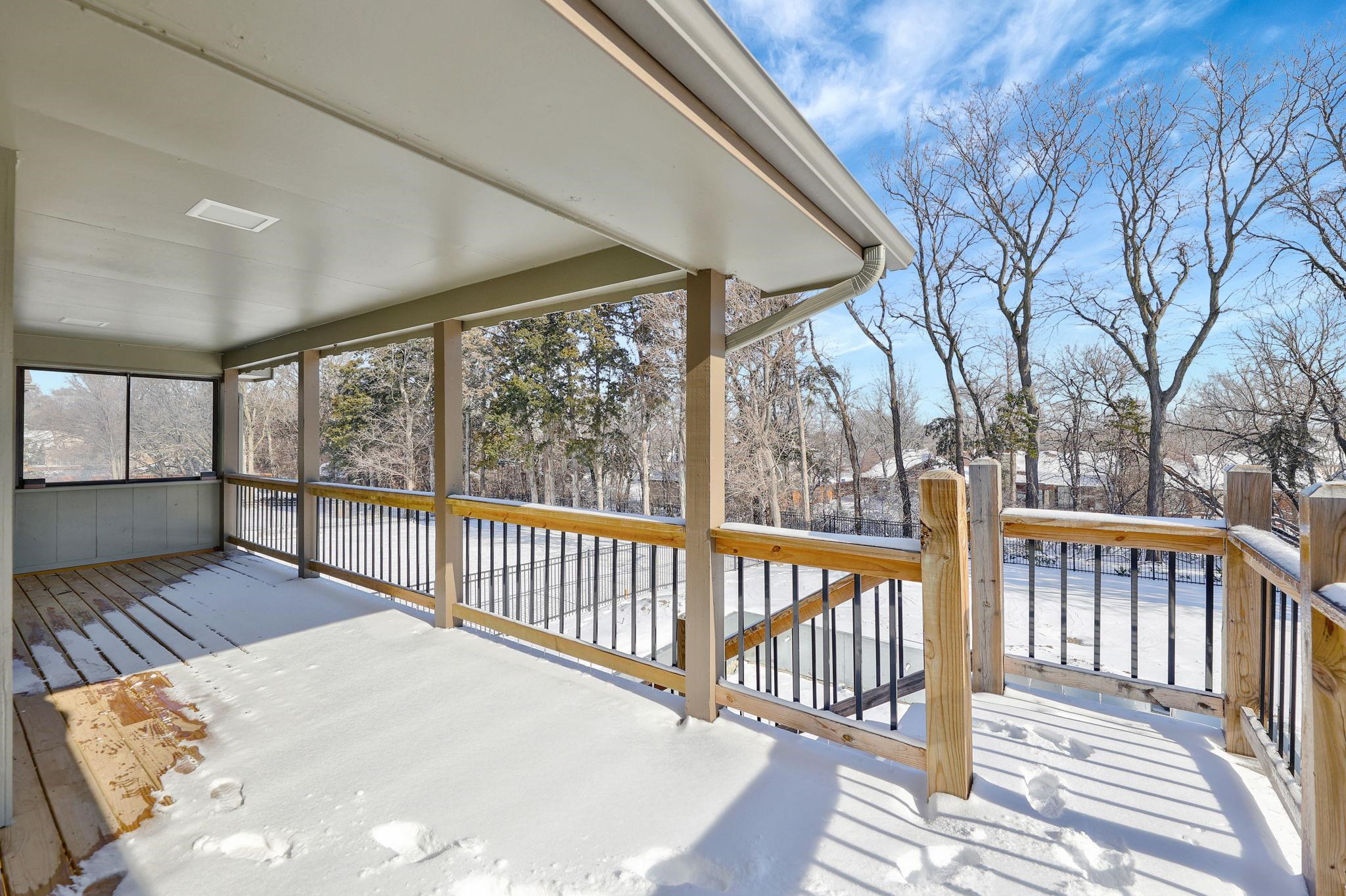 104 E Saint Cloud Pl