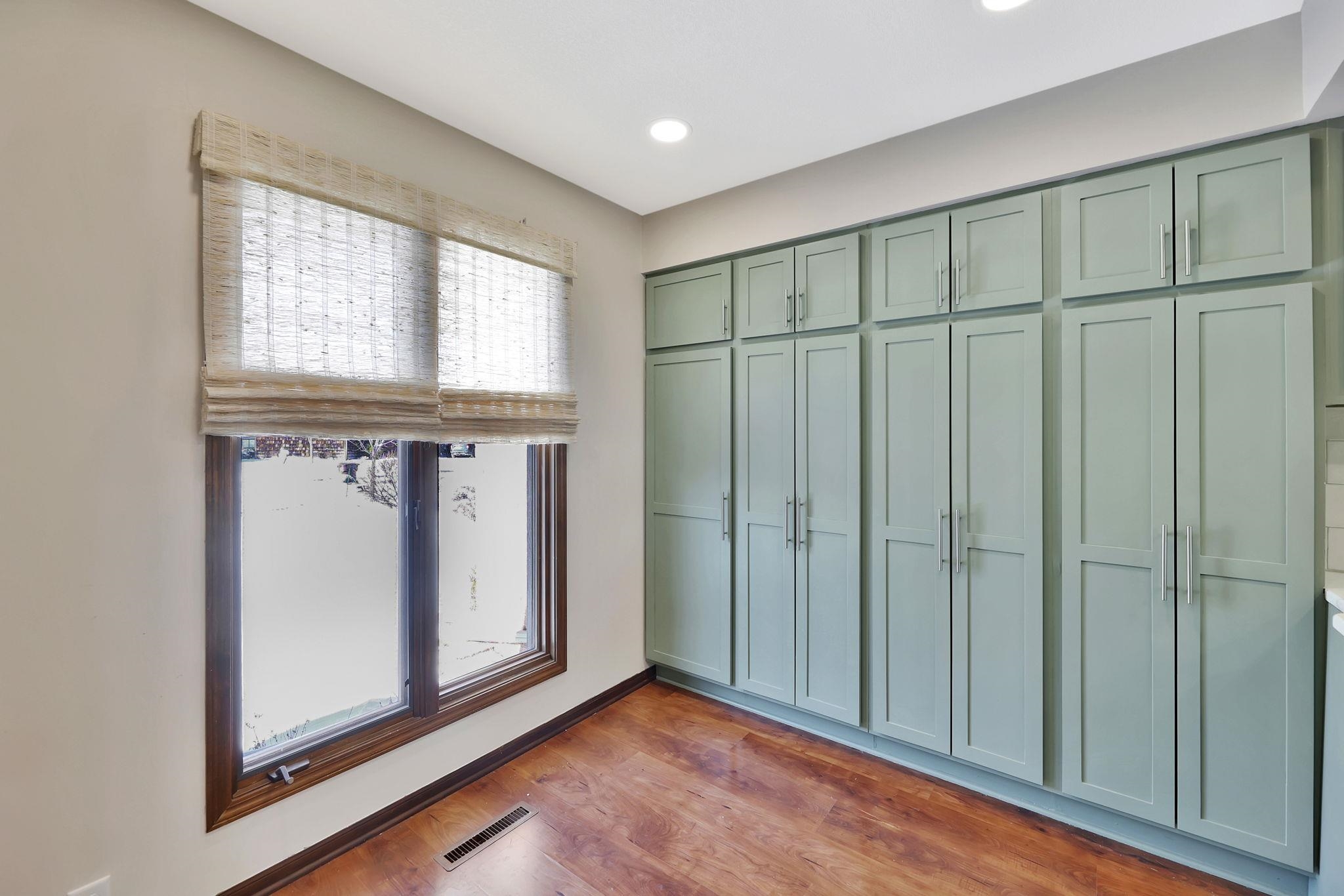 104 E Saint Cloud Pl