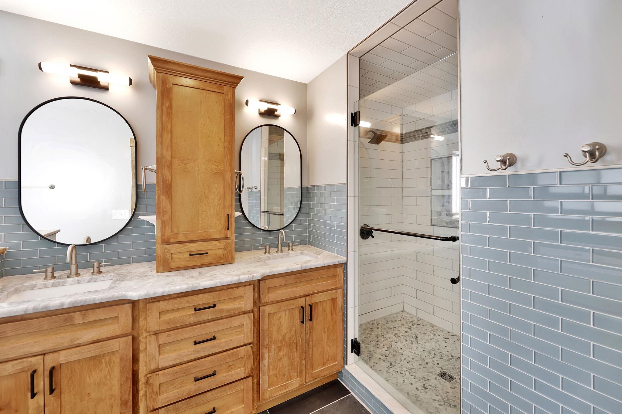 104 E Saint Cloud Pl