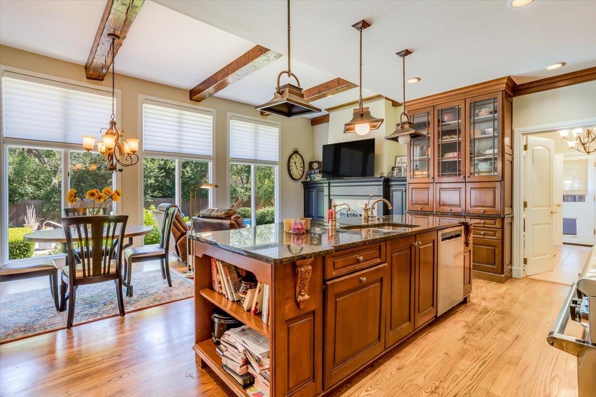 8920 E Summerfield St