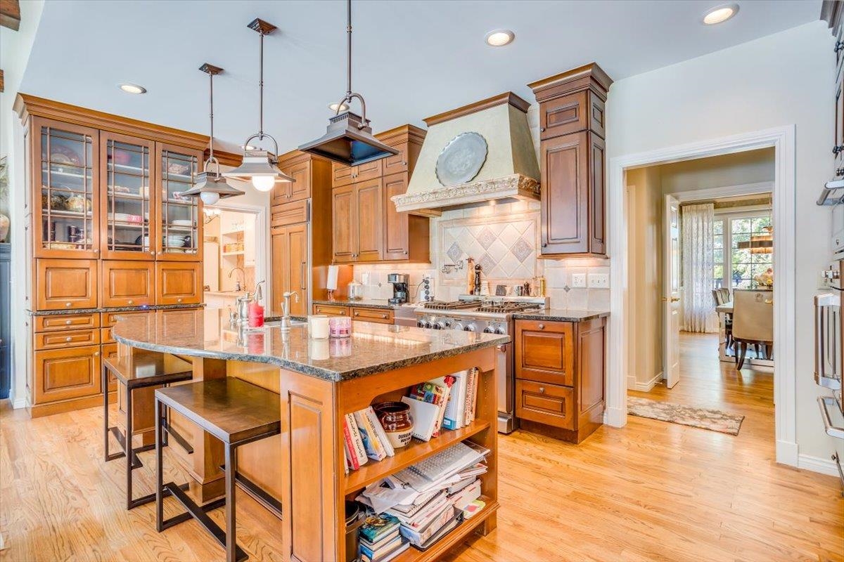 8920 E Summerfield St