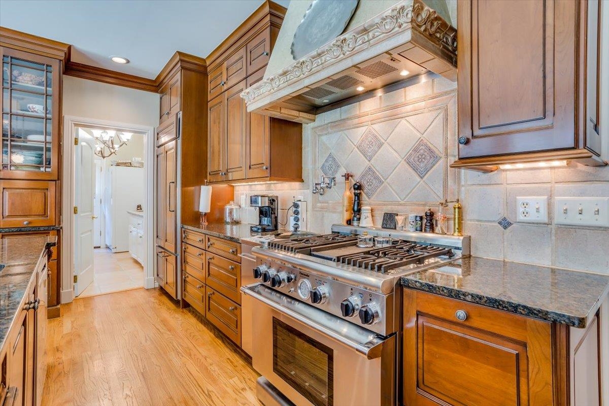 8920 E Summerfield St