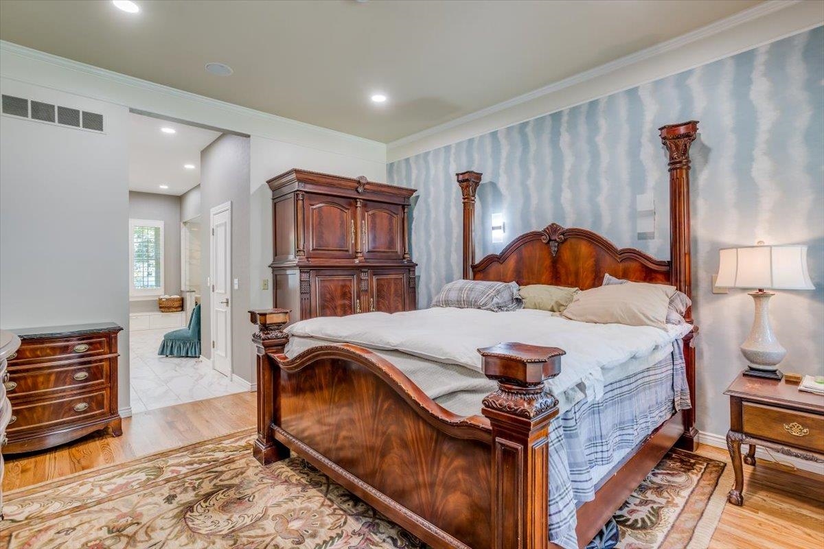 8920 E Summerfield St