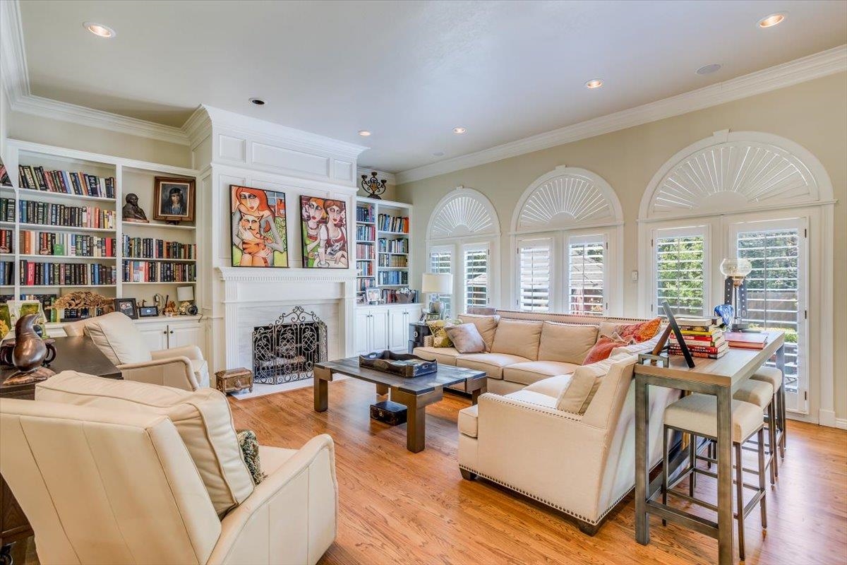 8920 E Summerfield St