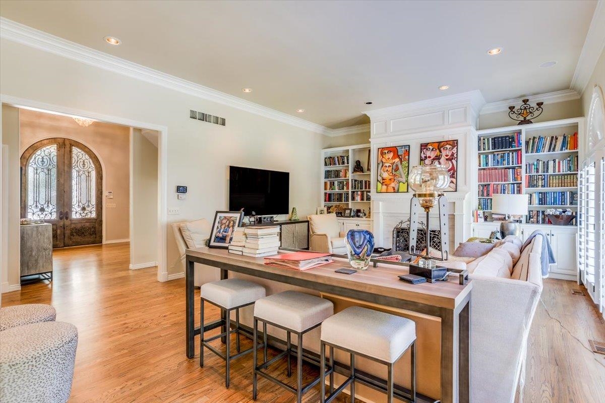 8920 E Summerfield St