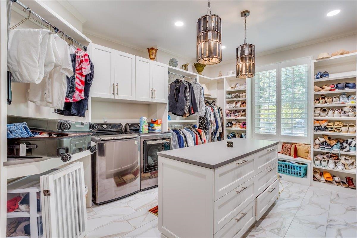 8920 E Summerfield St