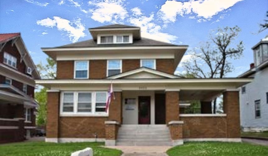 3422 E Douglas Ave