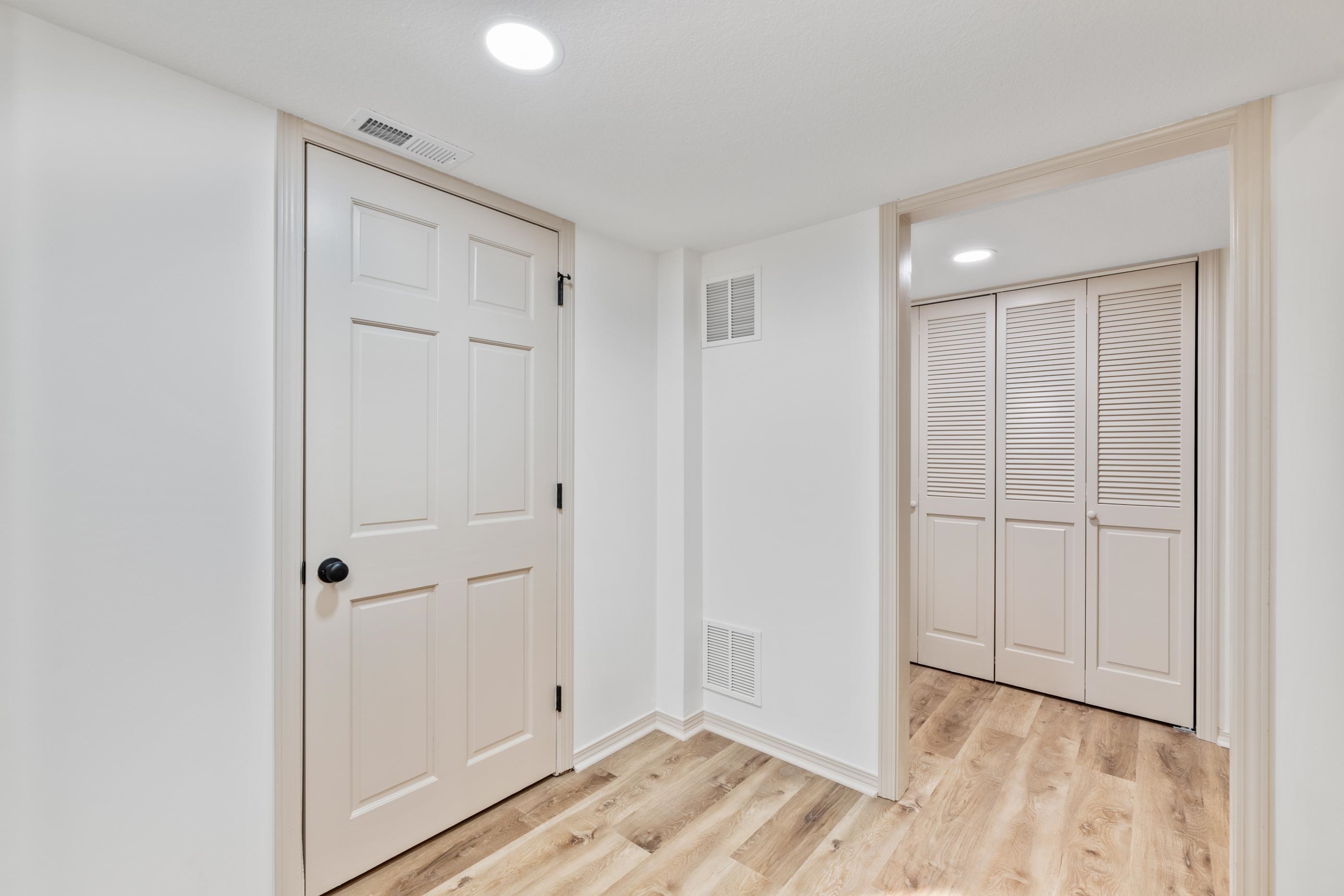 2461 N Bromfield Cir