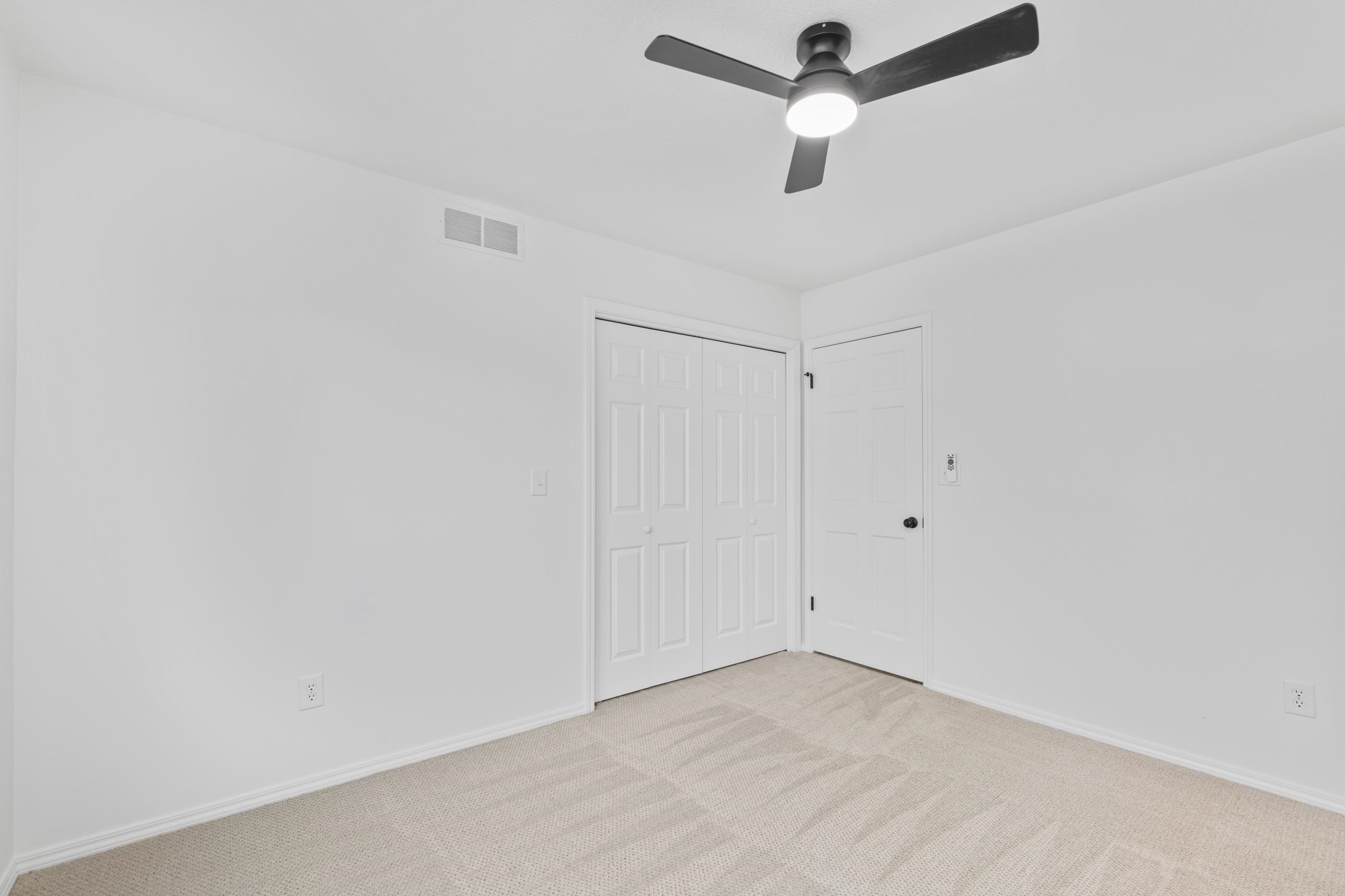 2461 N Bromfield Cir