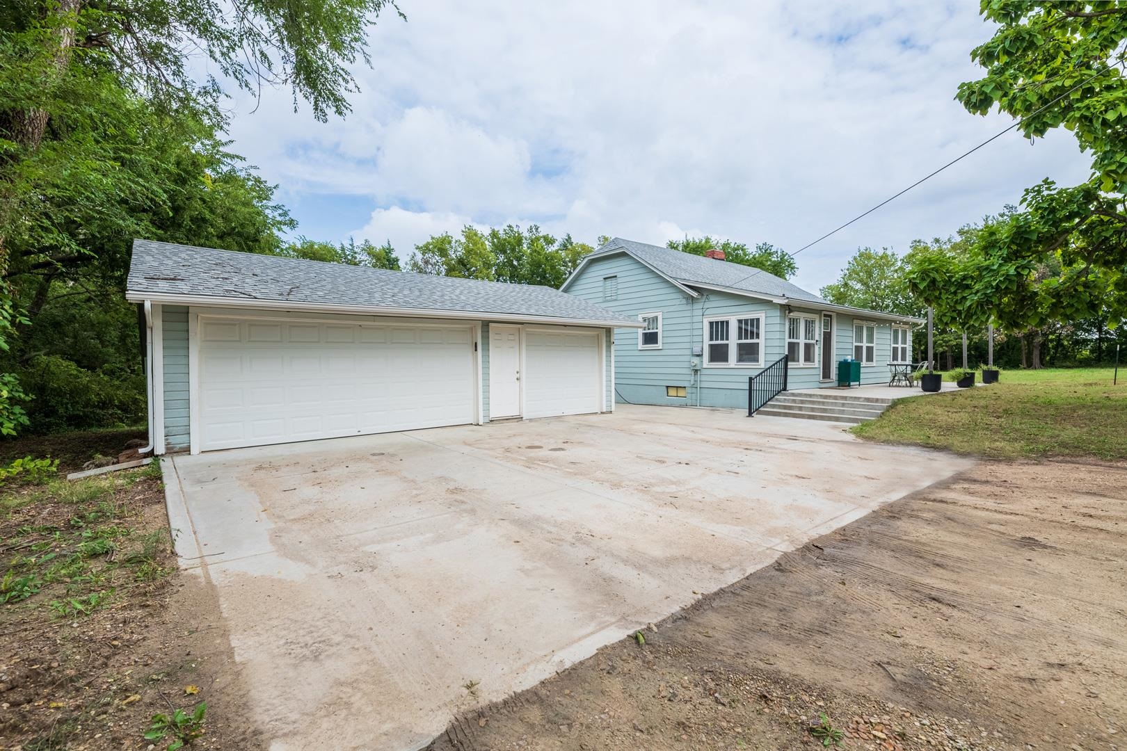 6630 E 51st