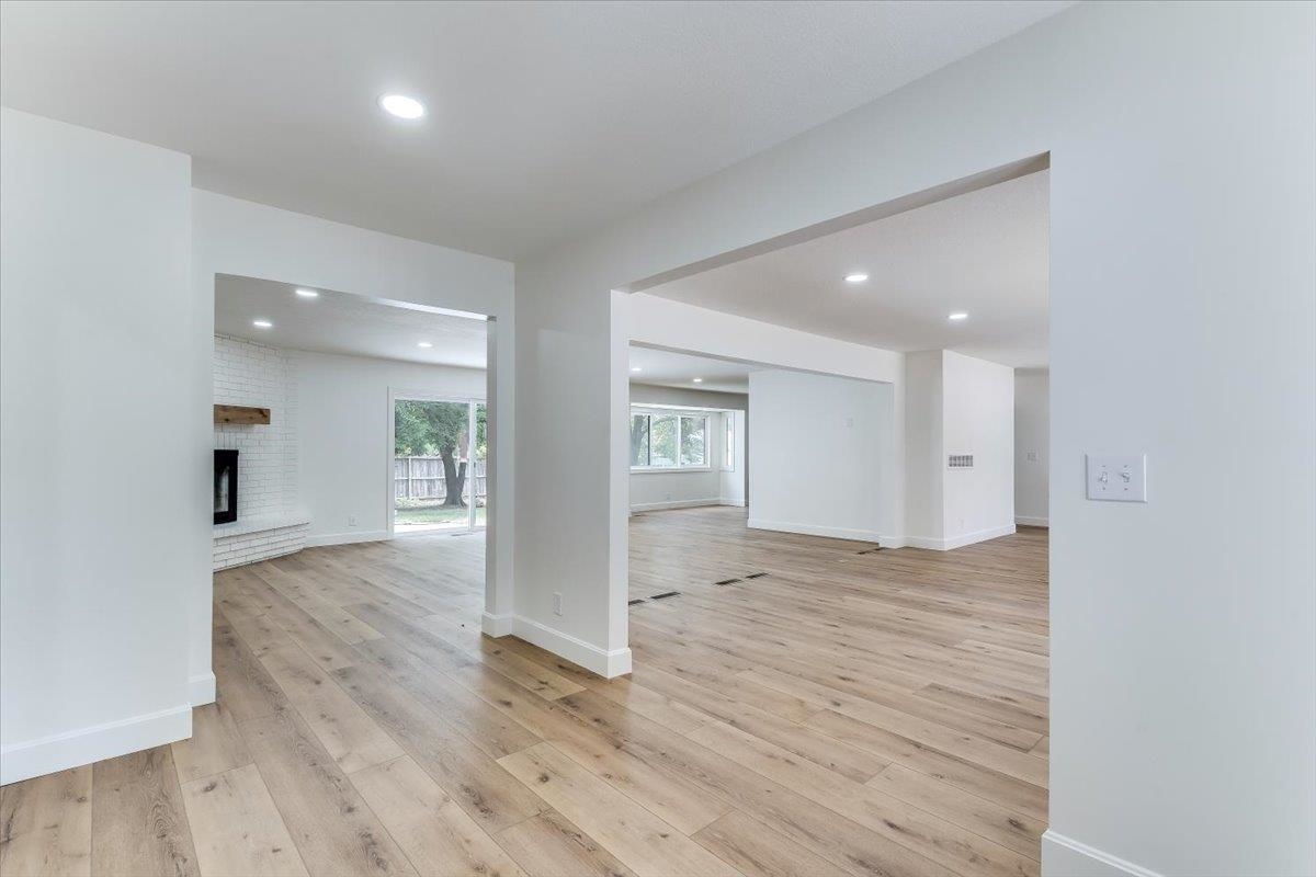 7966 E Dublin Ct
