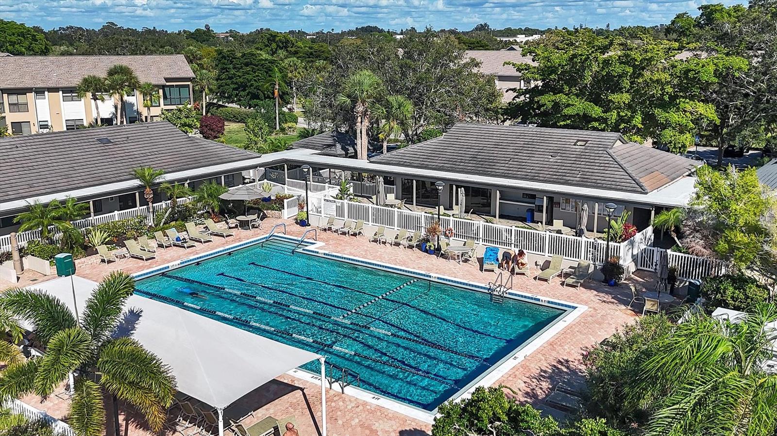 1676 STARLING DR #202