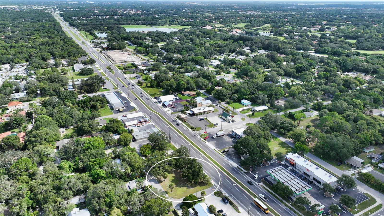 51 N TAMIAMI TRL