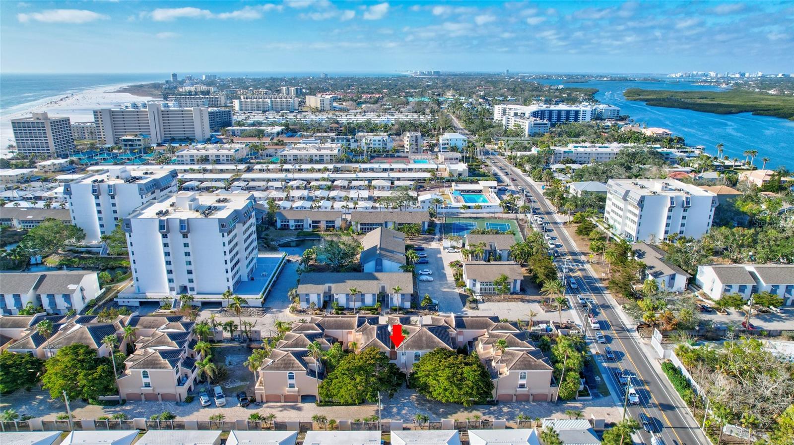 1185 COQUILLE ST #305