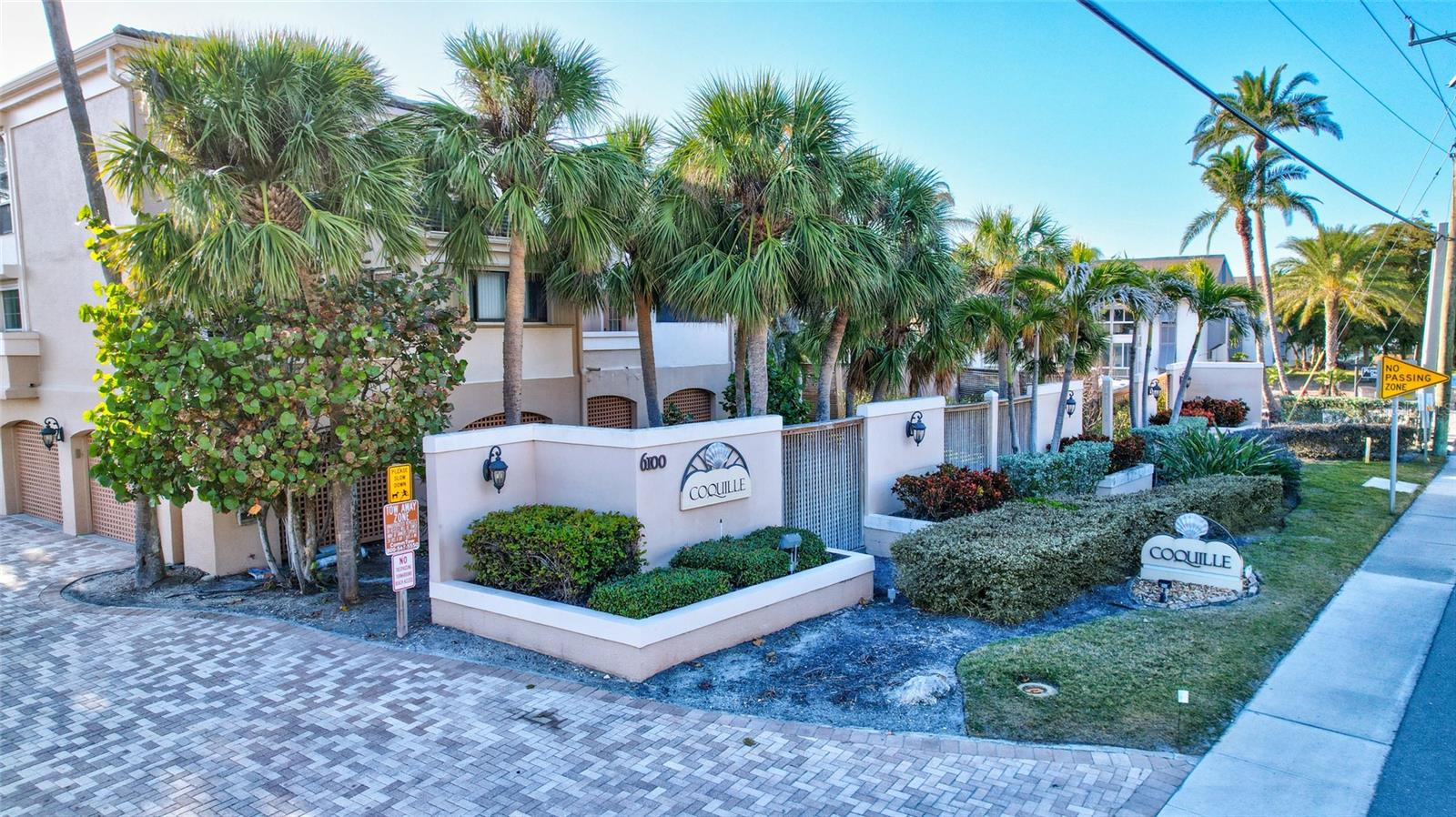 1185 COQUILLE ST #305