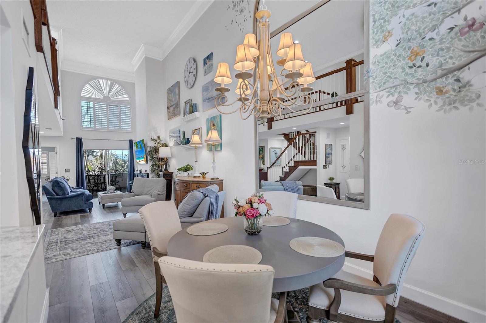 1185 COQUILLE ST #305