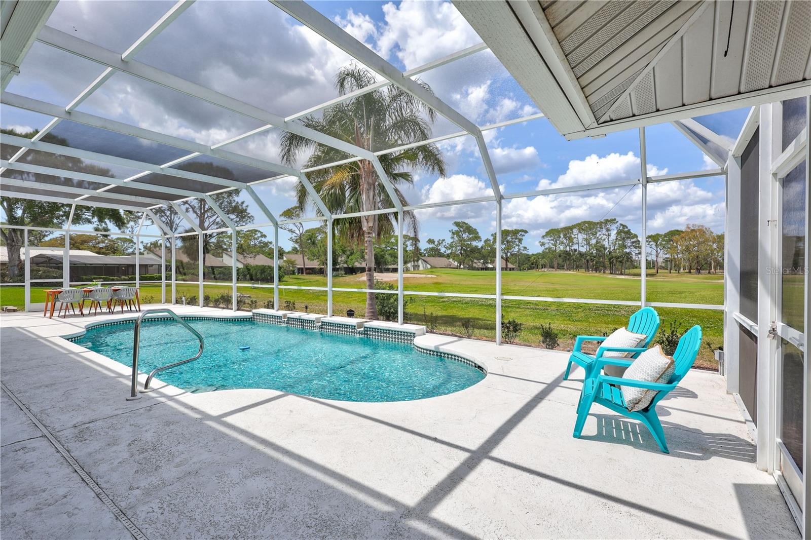 4487 GLEBE FARM RD