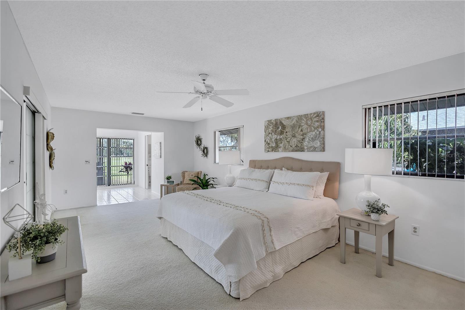 4487 GLEBE FARM RD
