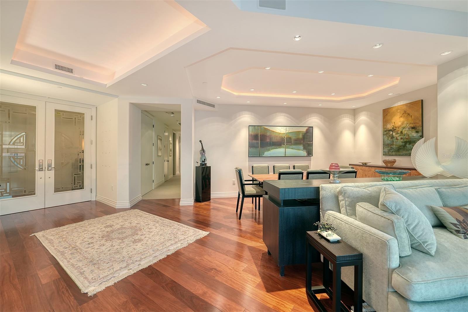 990 BLVD OF THE ARTS #801