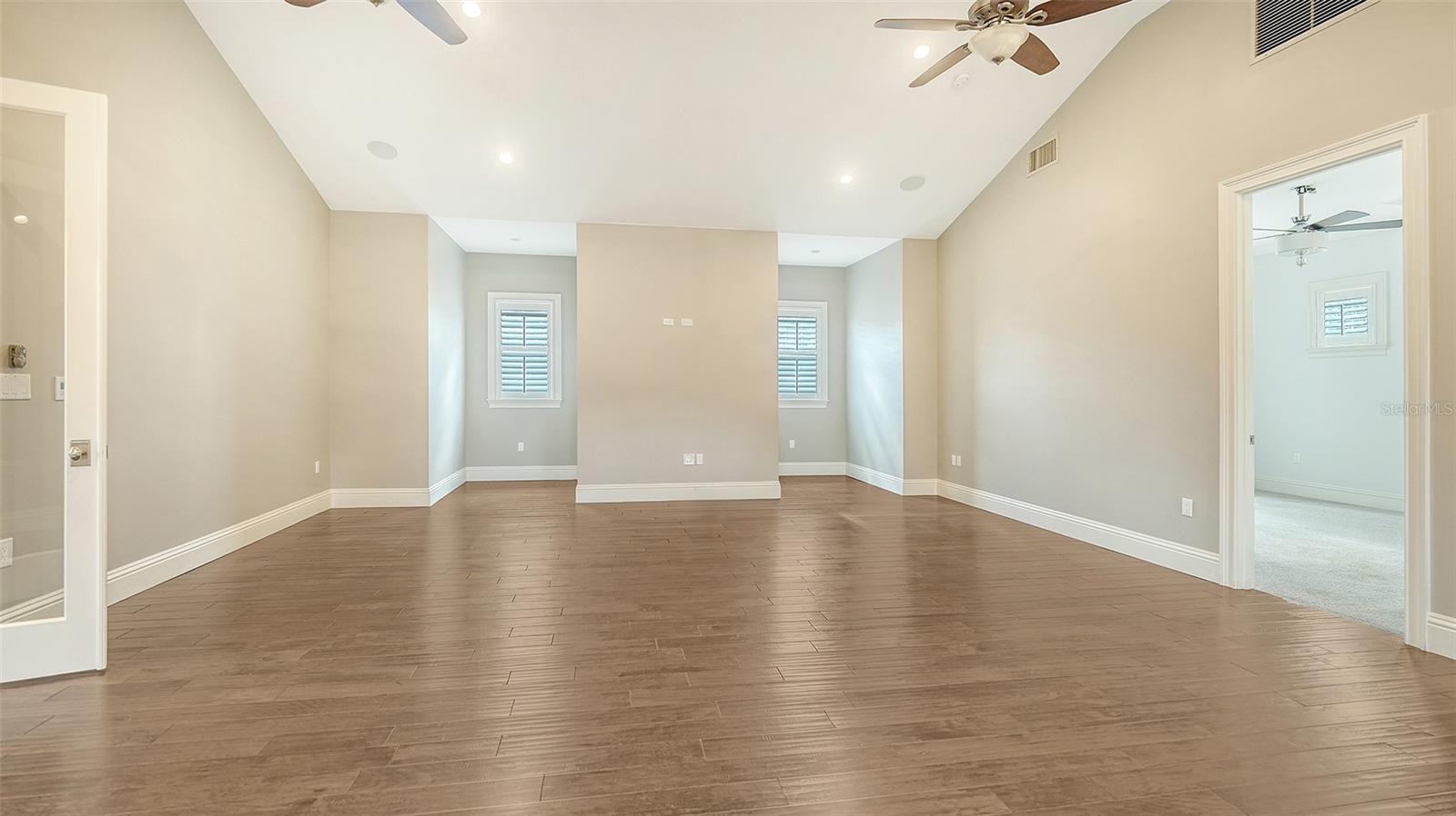 6050 SADDLE OAK TRL