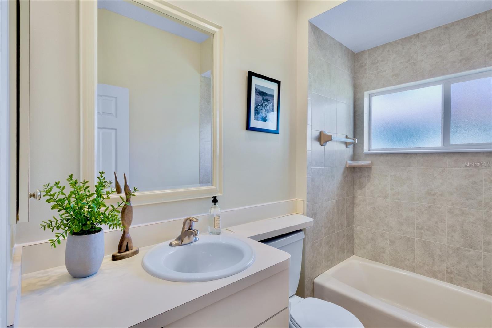 7993 MEADOW RUSH LOOP