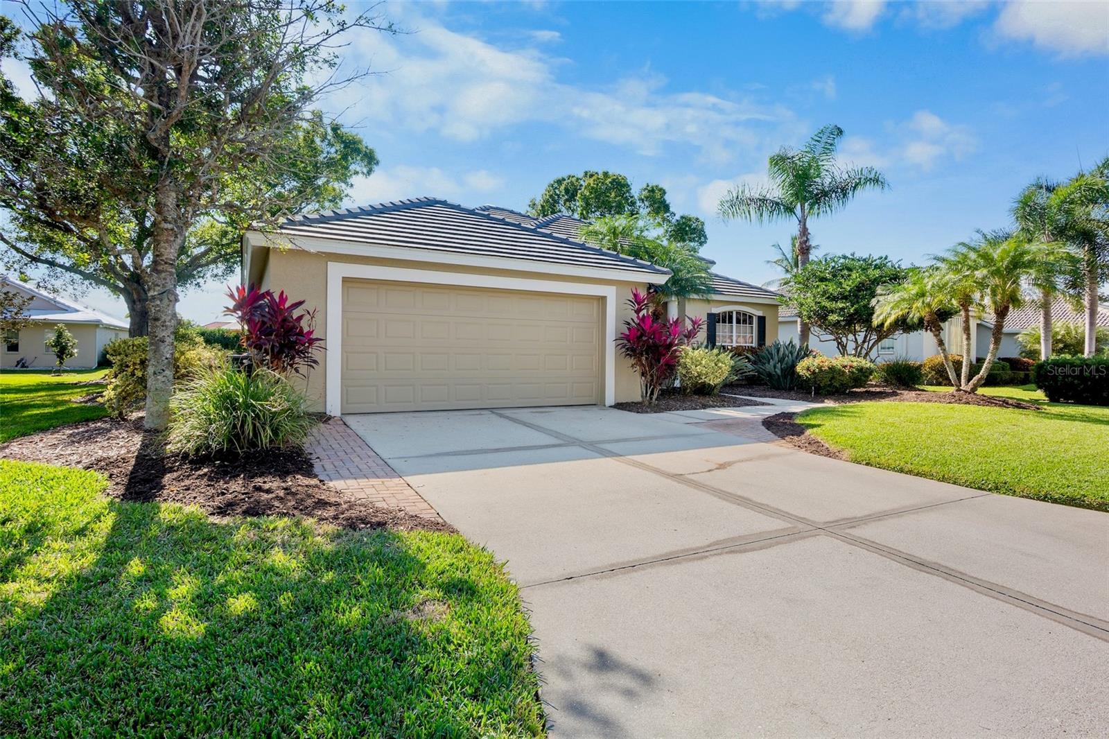 7993 MEADOW RUSH LOOP