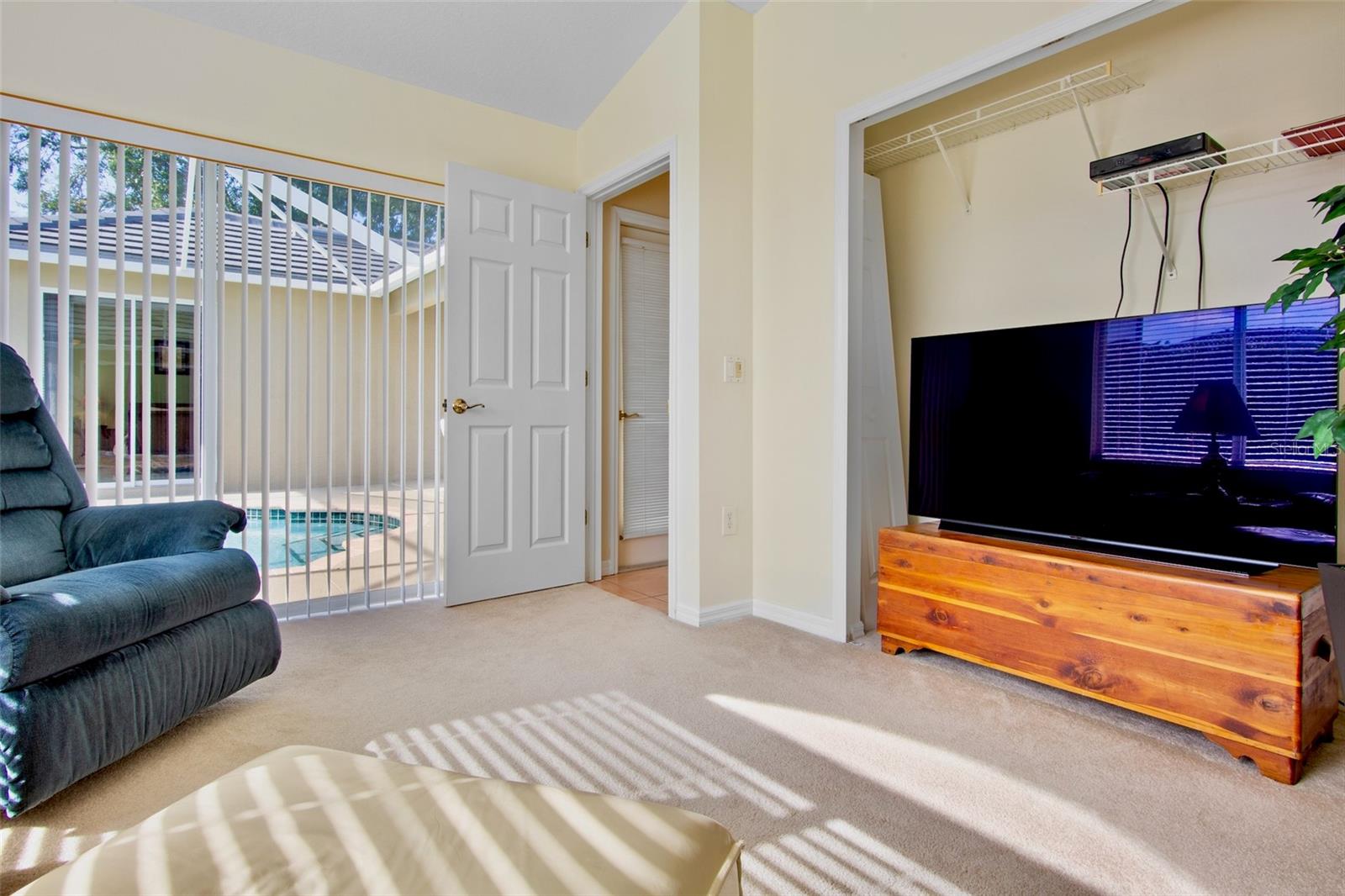 7993 MEADOW RUSH LOOP