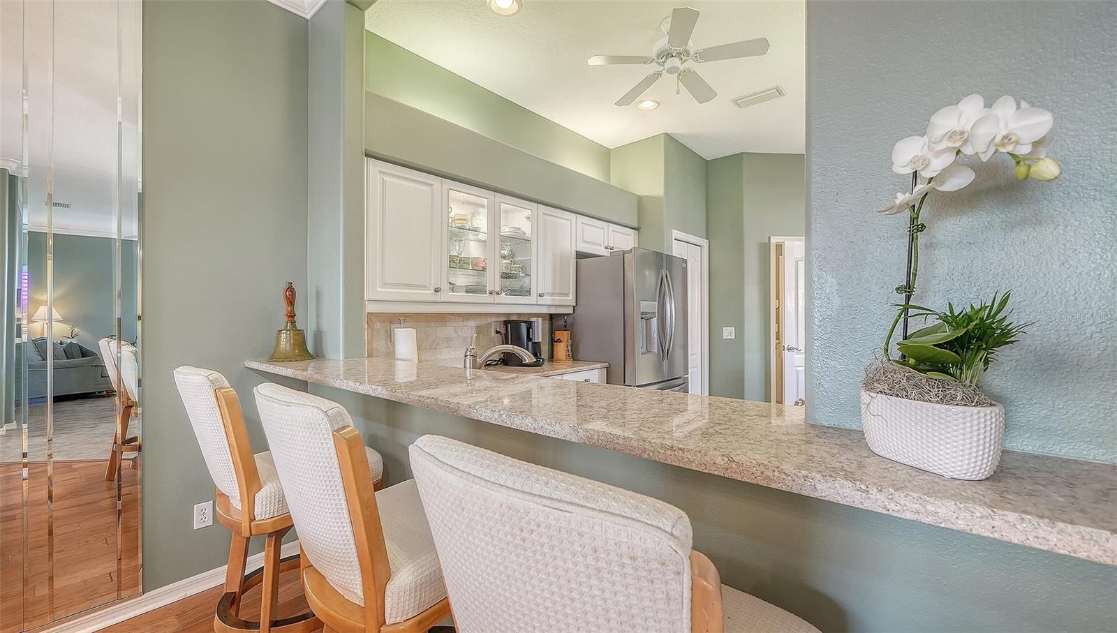 9447 FOREST HILLS CIR