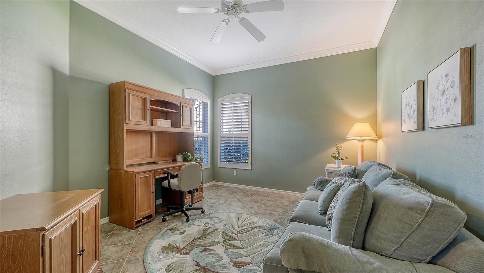 9447 FOREST HILLS CIR