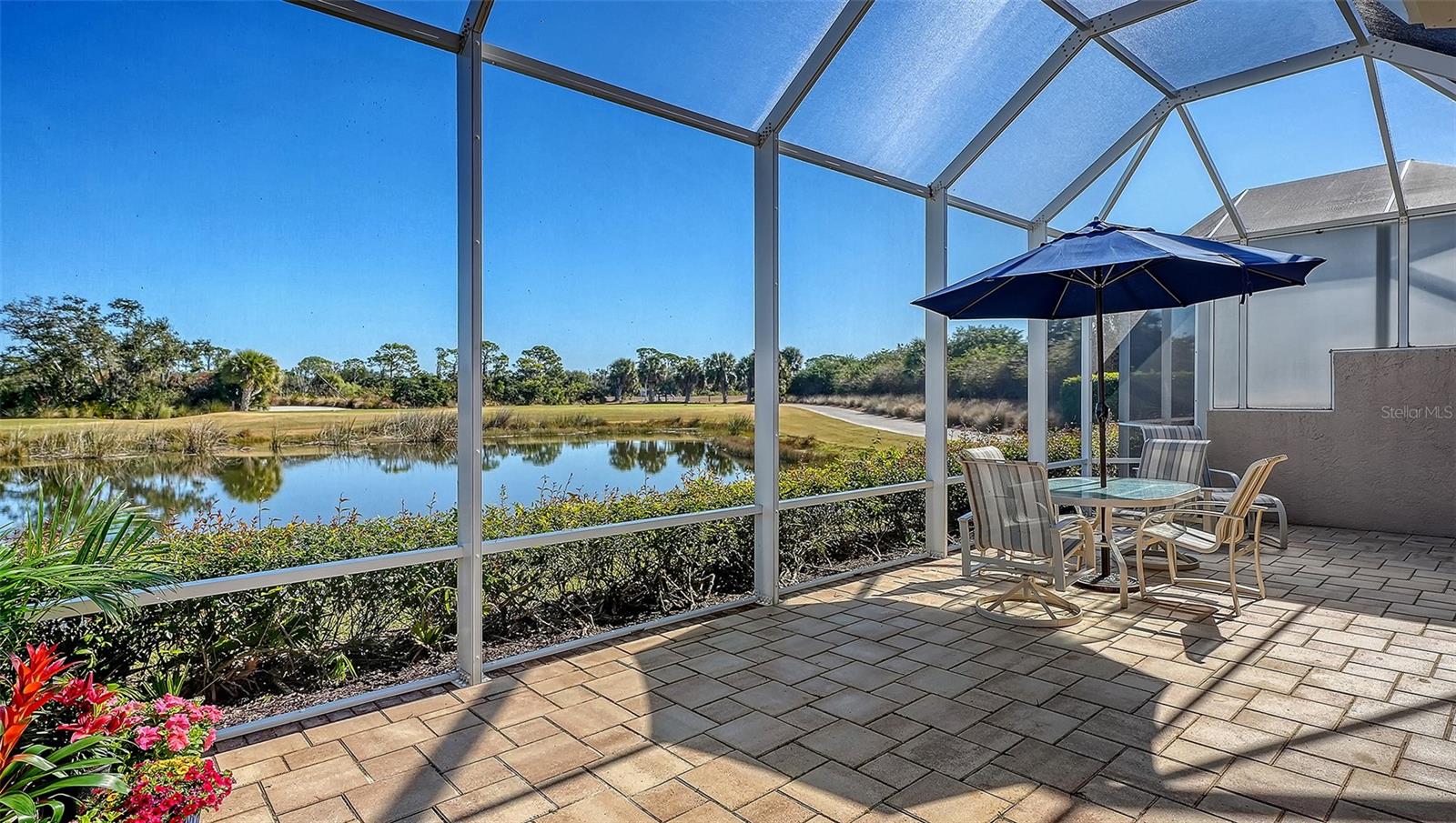 9447 FOREST HILLS CIR