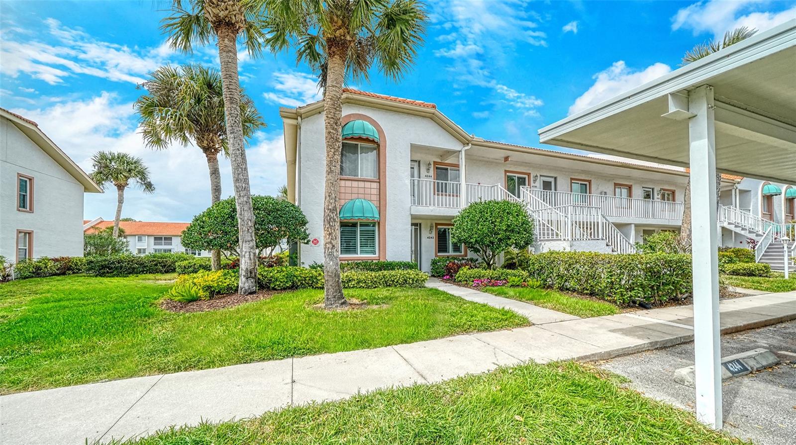 4244 MADEIRA CT #3316