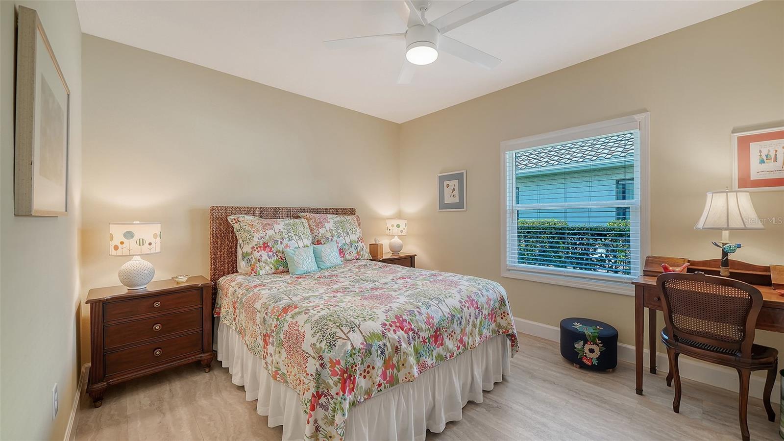 5161 FLICKER FIELD CIR