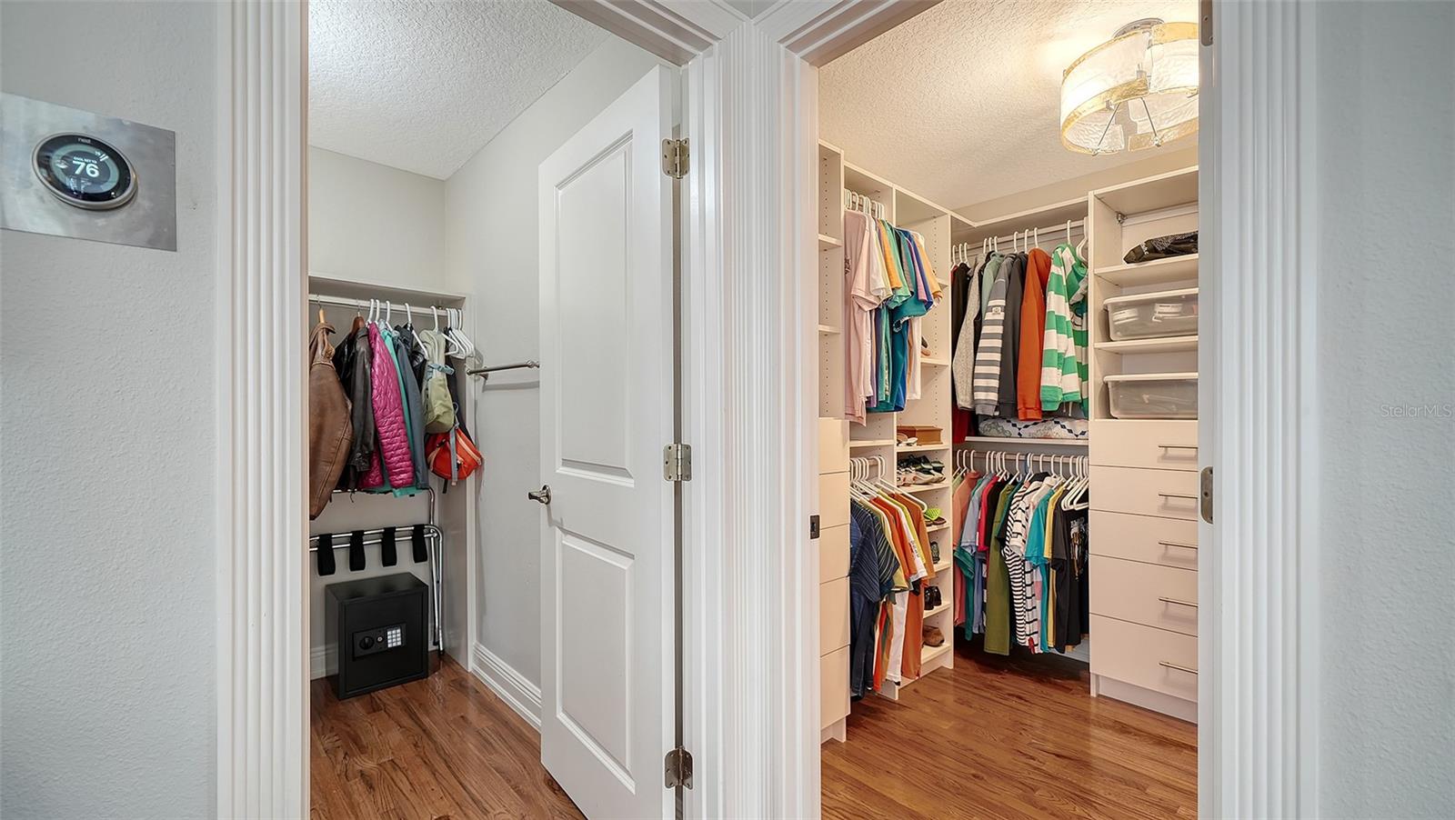 5188 SIESTA WOODS DR