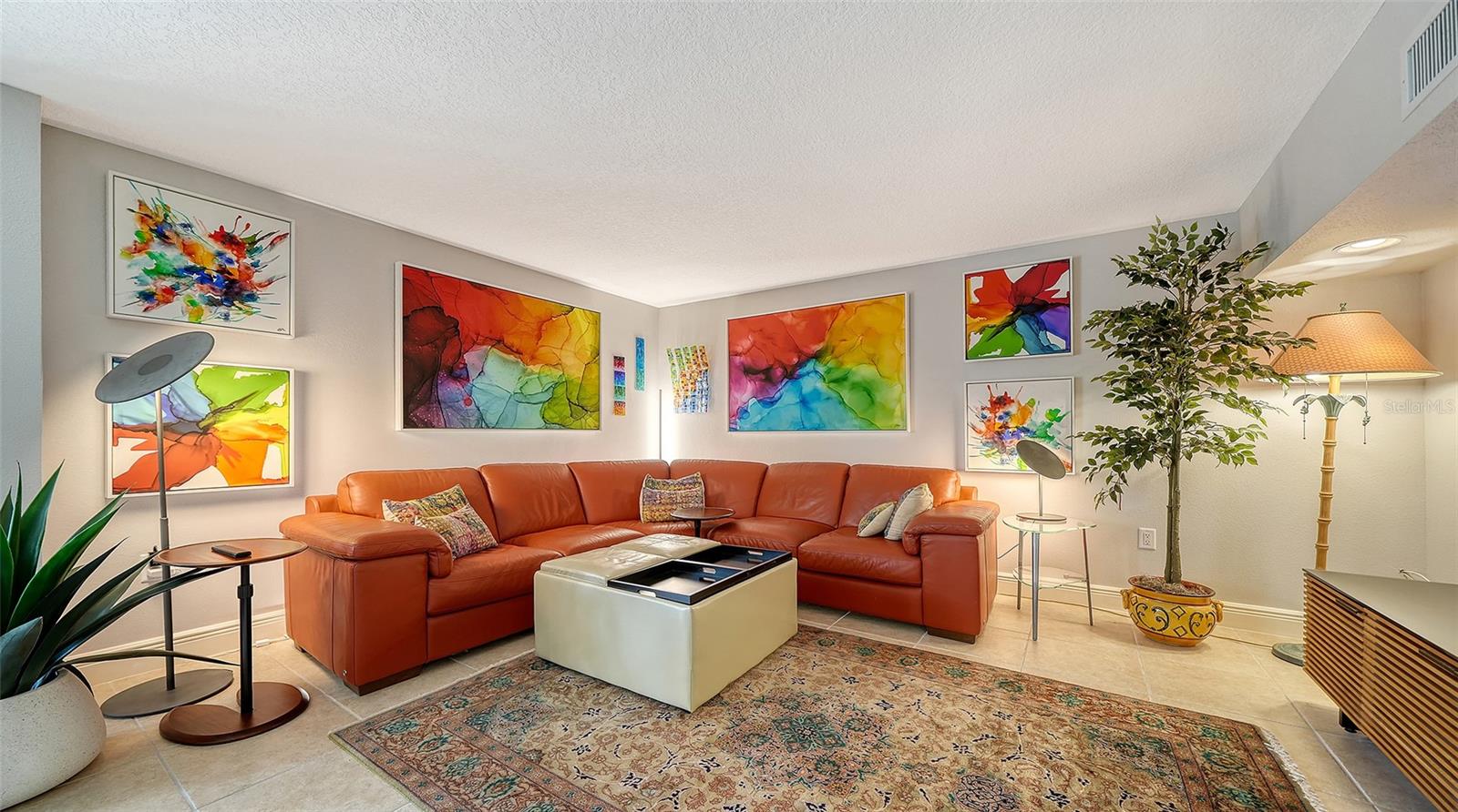 5188 SIESTA WOODS DR