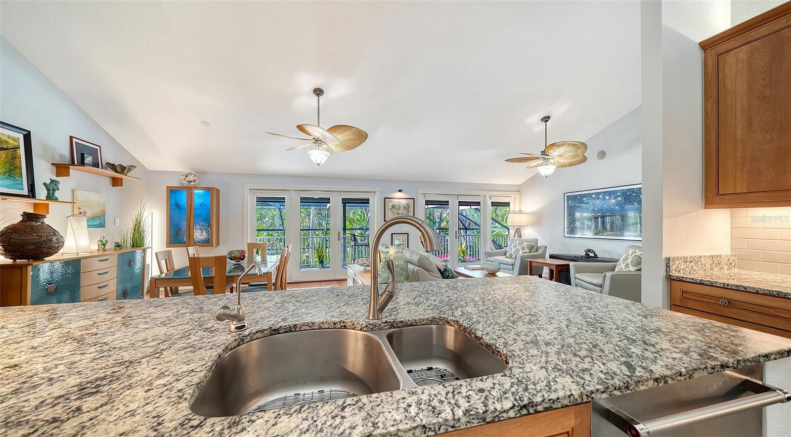 5188 SIESTA WOODS DR