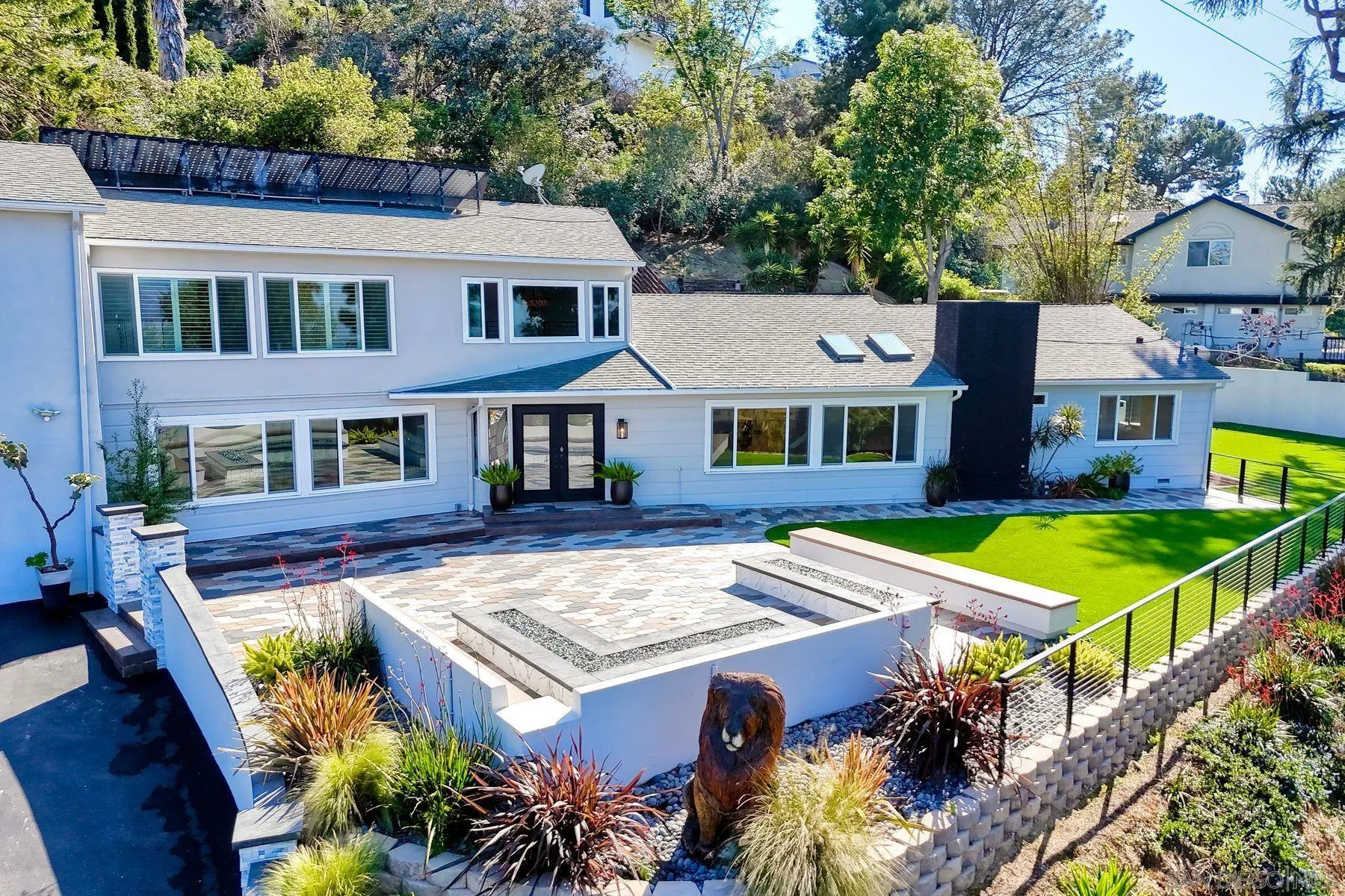 9945 Alto Dr.