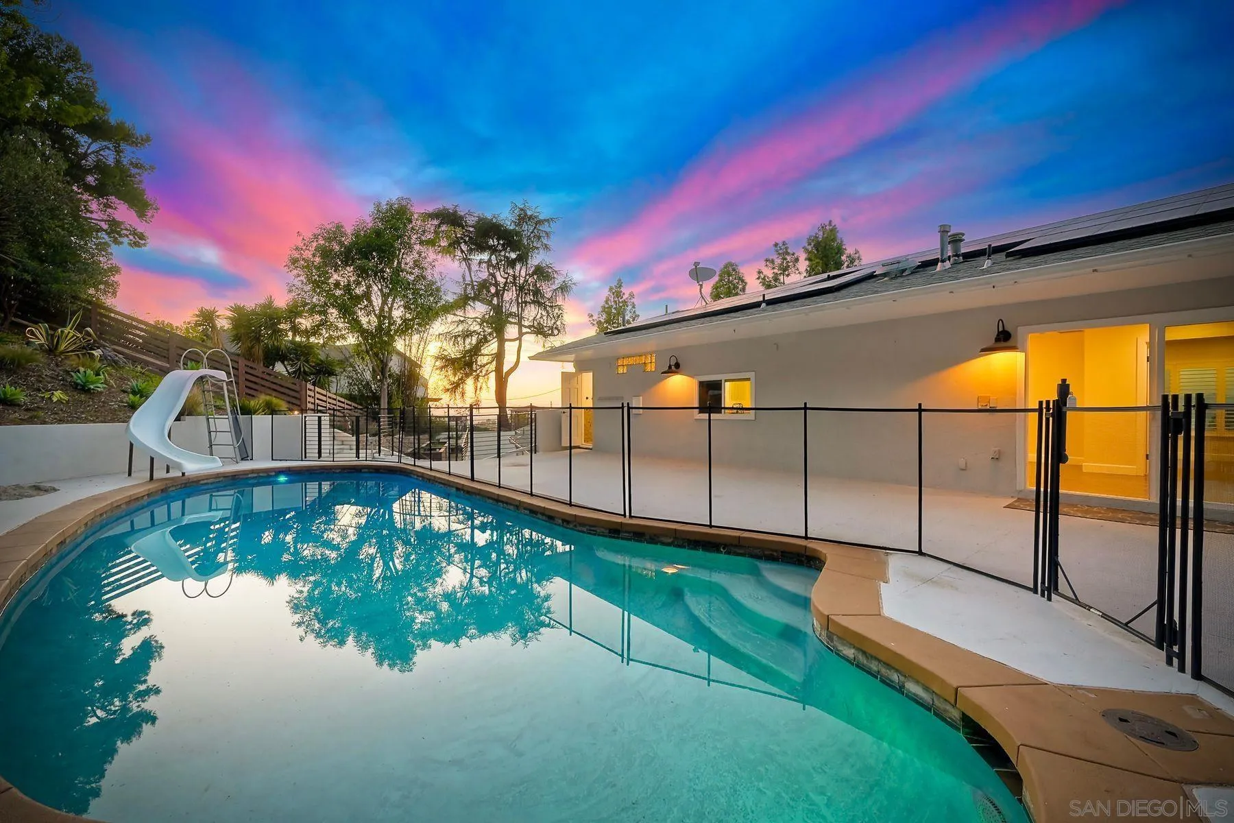 9945 Alto Dr.