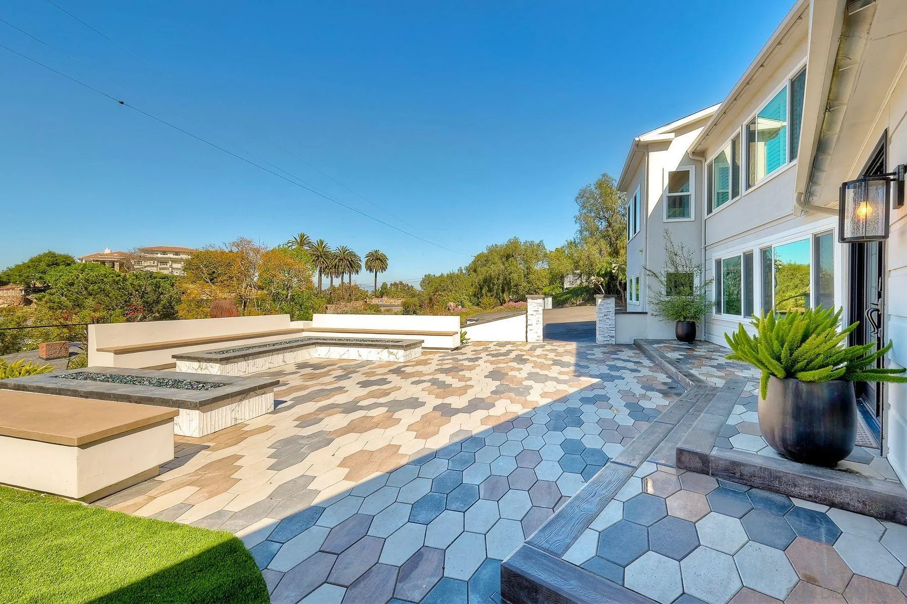 9945 Alto Dr.