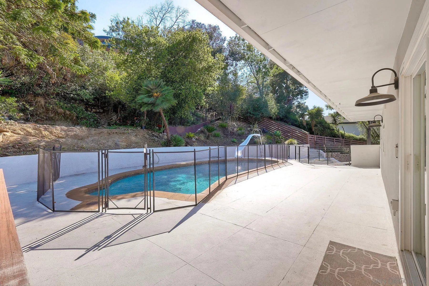 9945 Alto Dr.