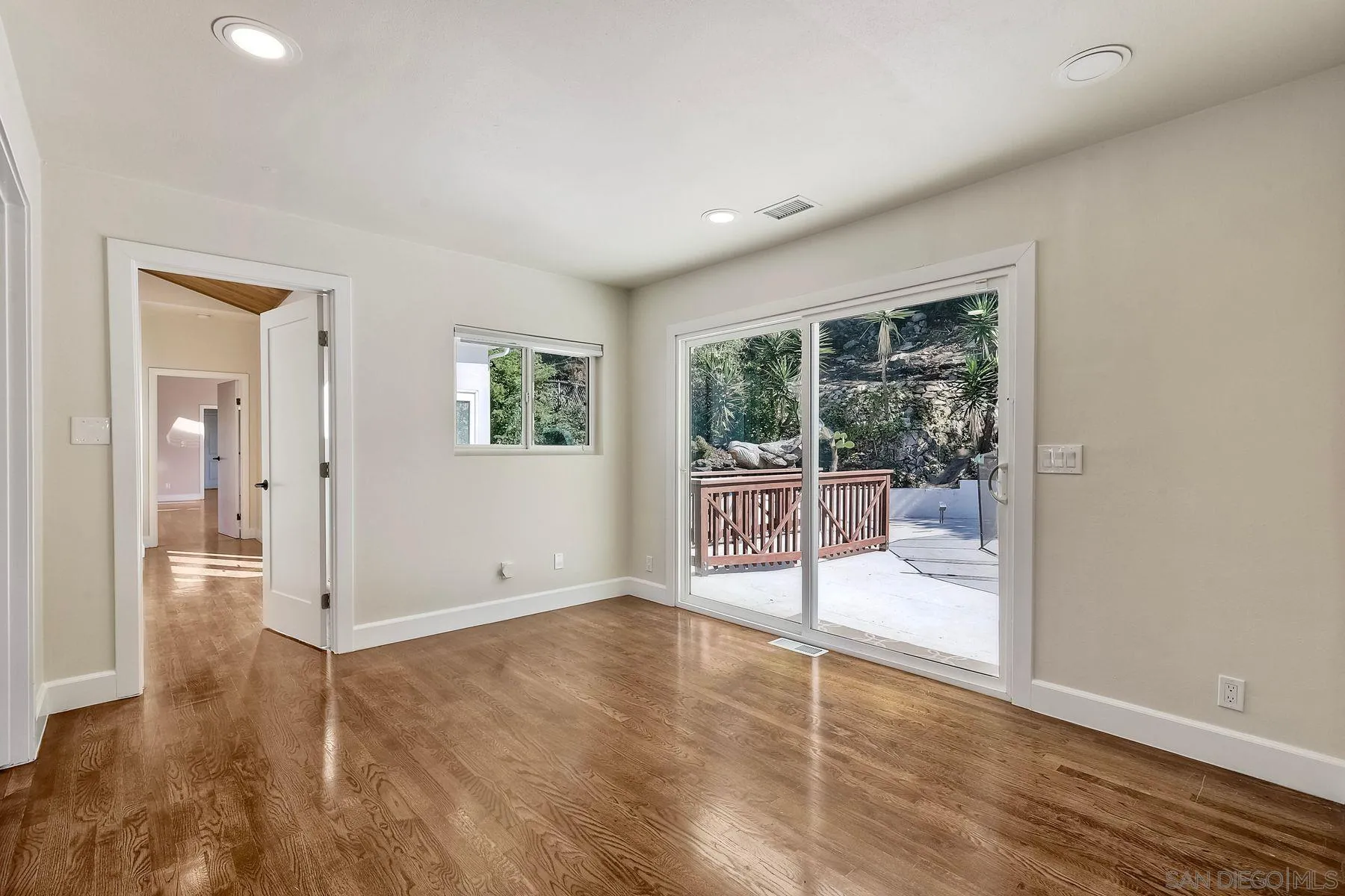 9945 Alto Dr.