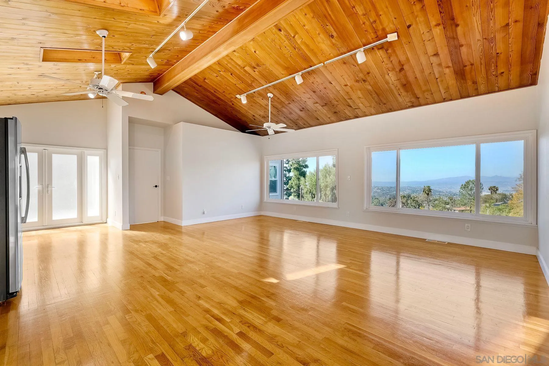 9945 Alto Dr.