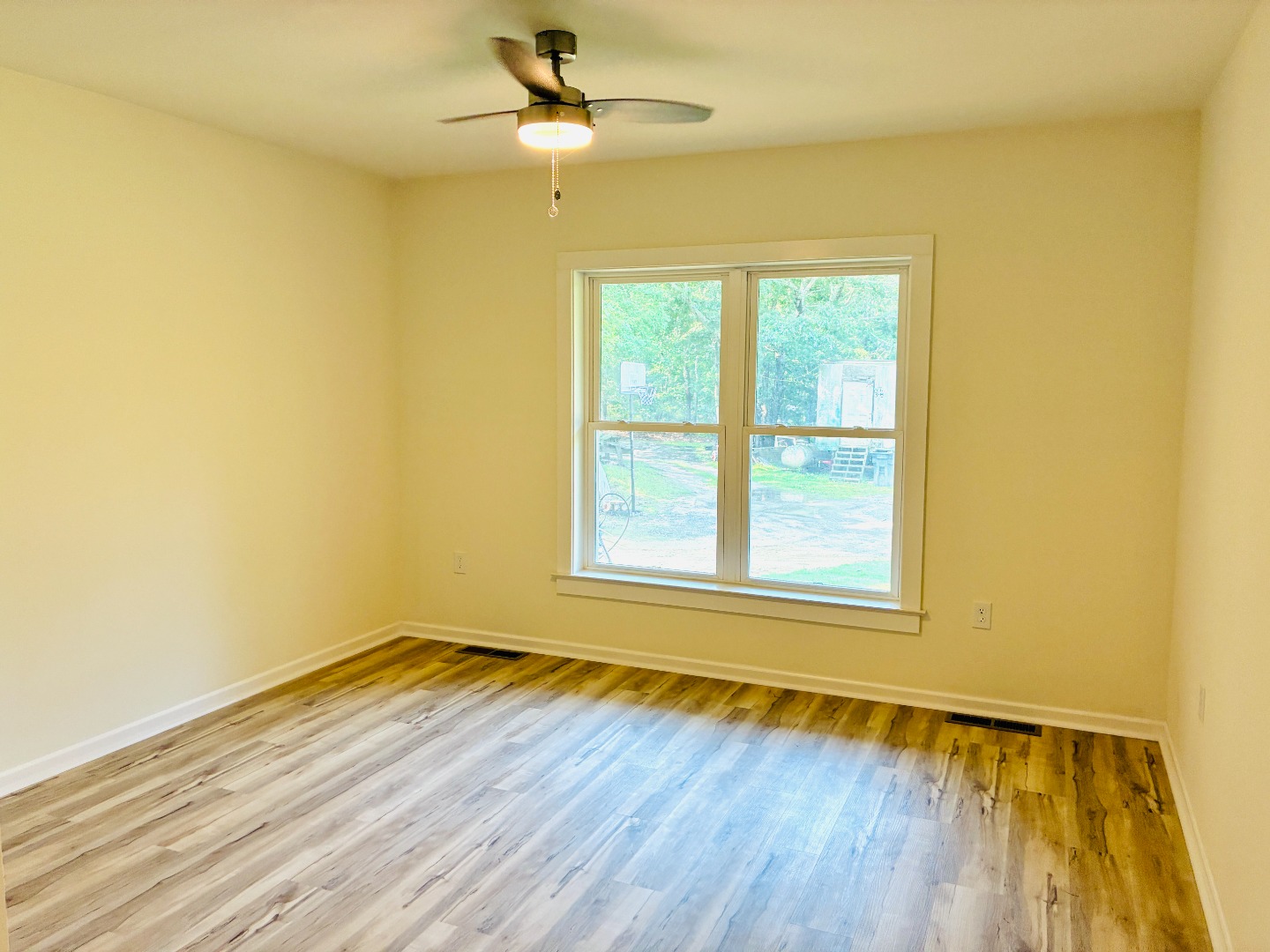 128 Manchester Avenue