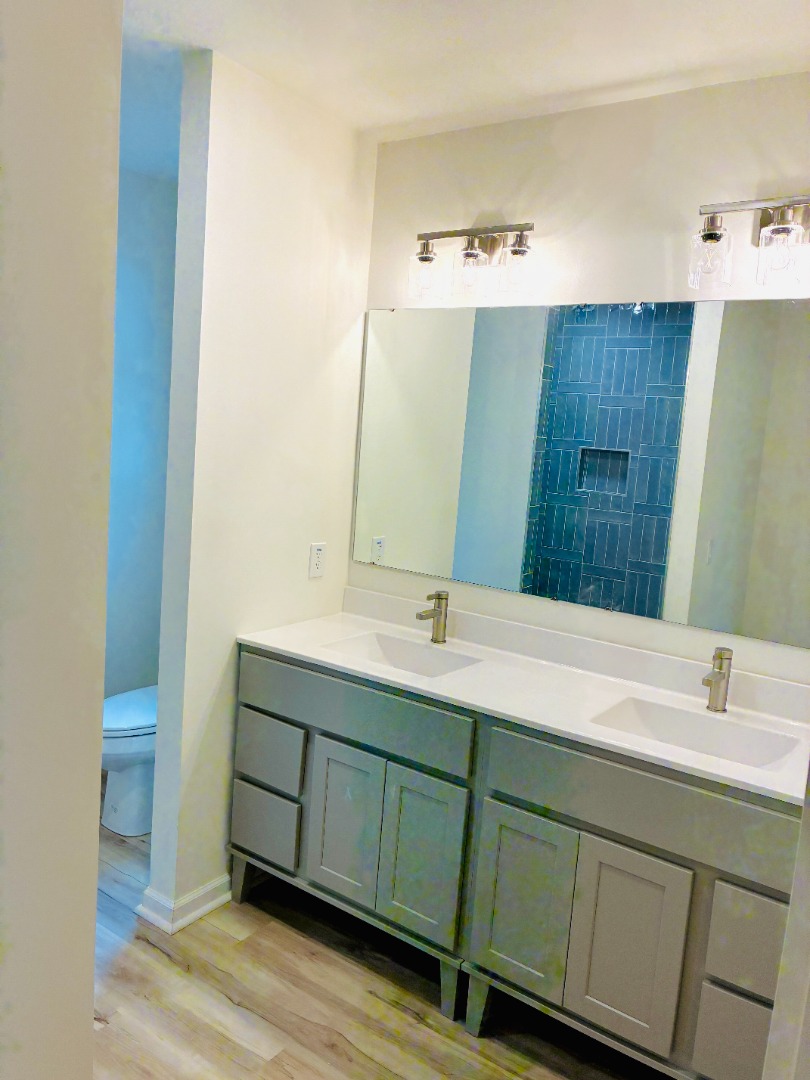 128 Manchester Avenue