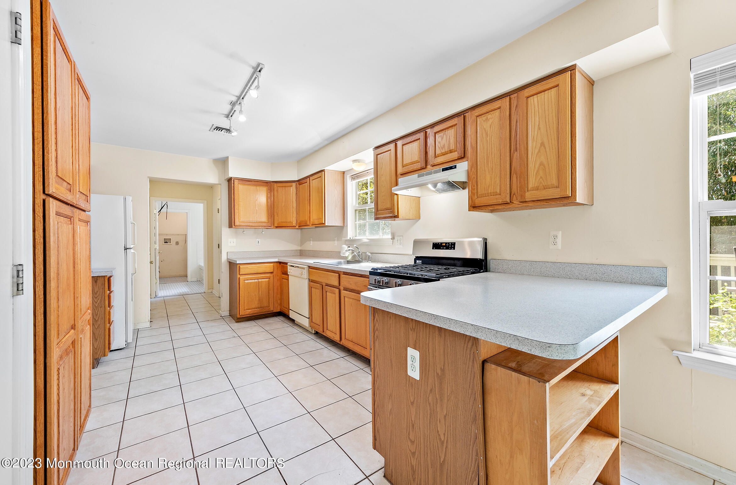 106 S Cookman Avenue