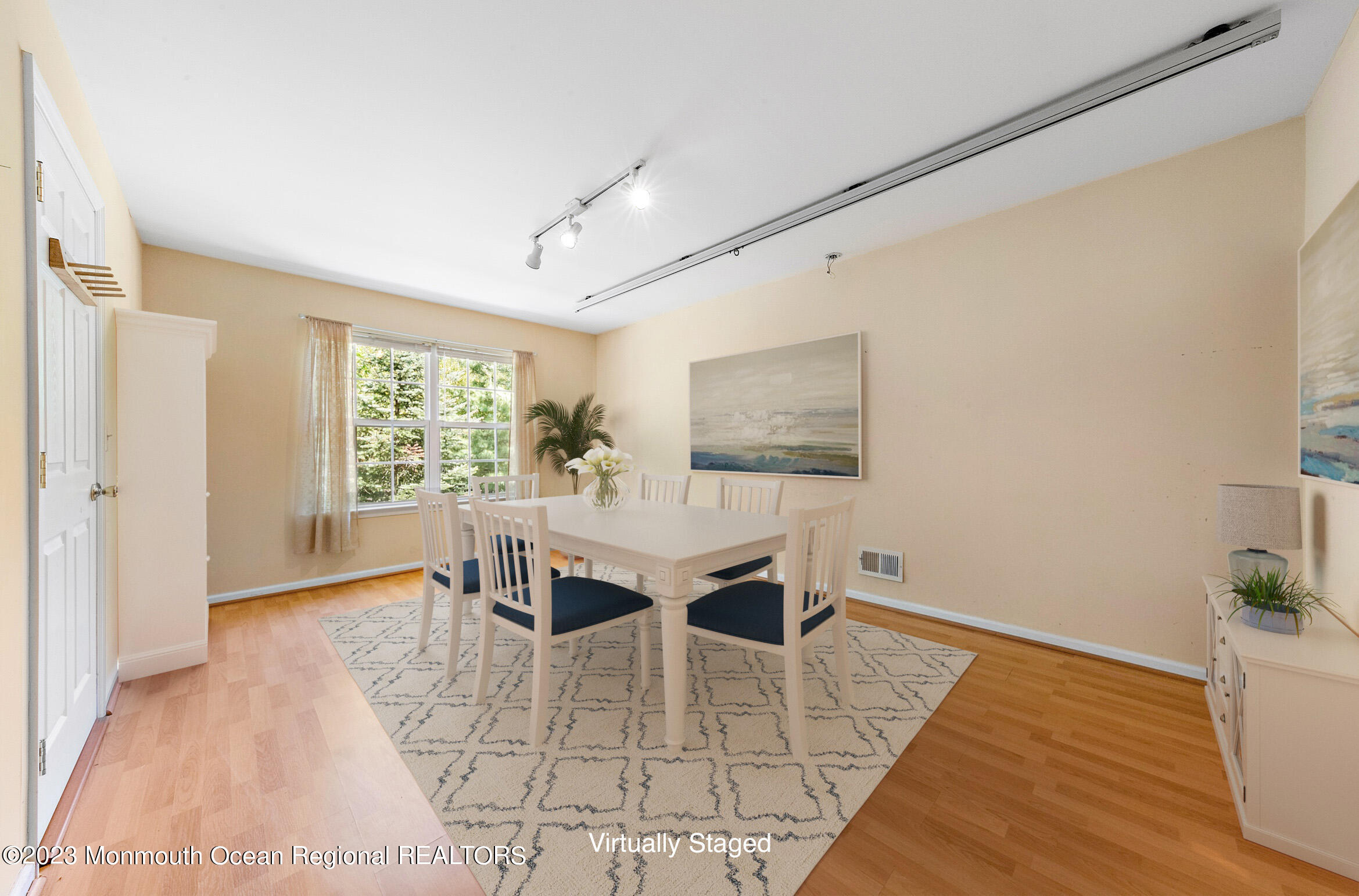 106 S Cookman Avenue