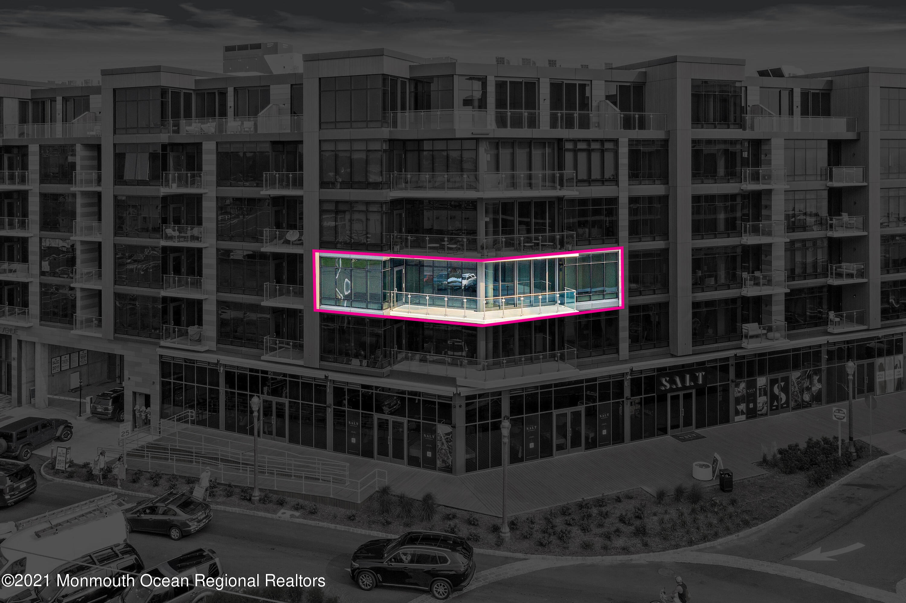 15 Morris Avenue, 317