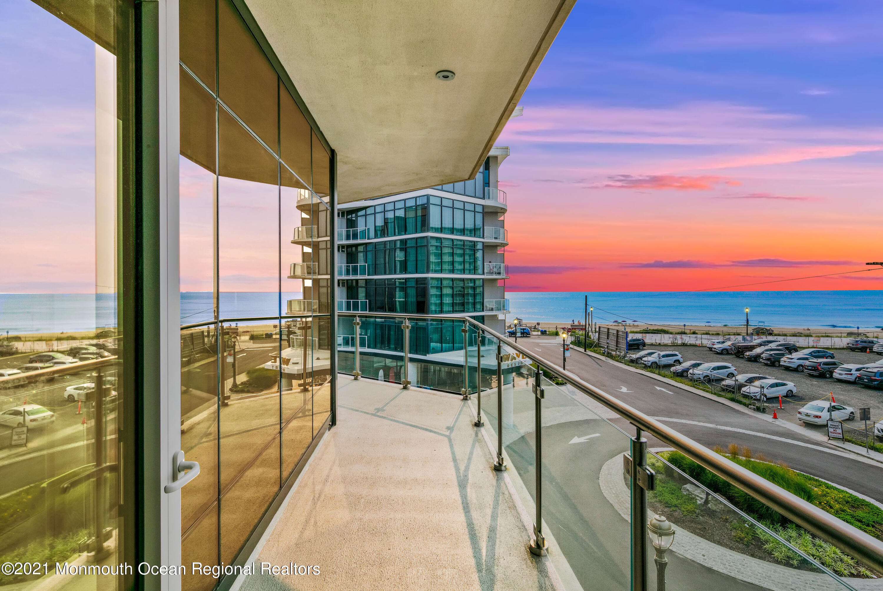 15 Morris Avenue, 317