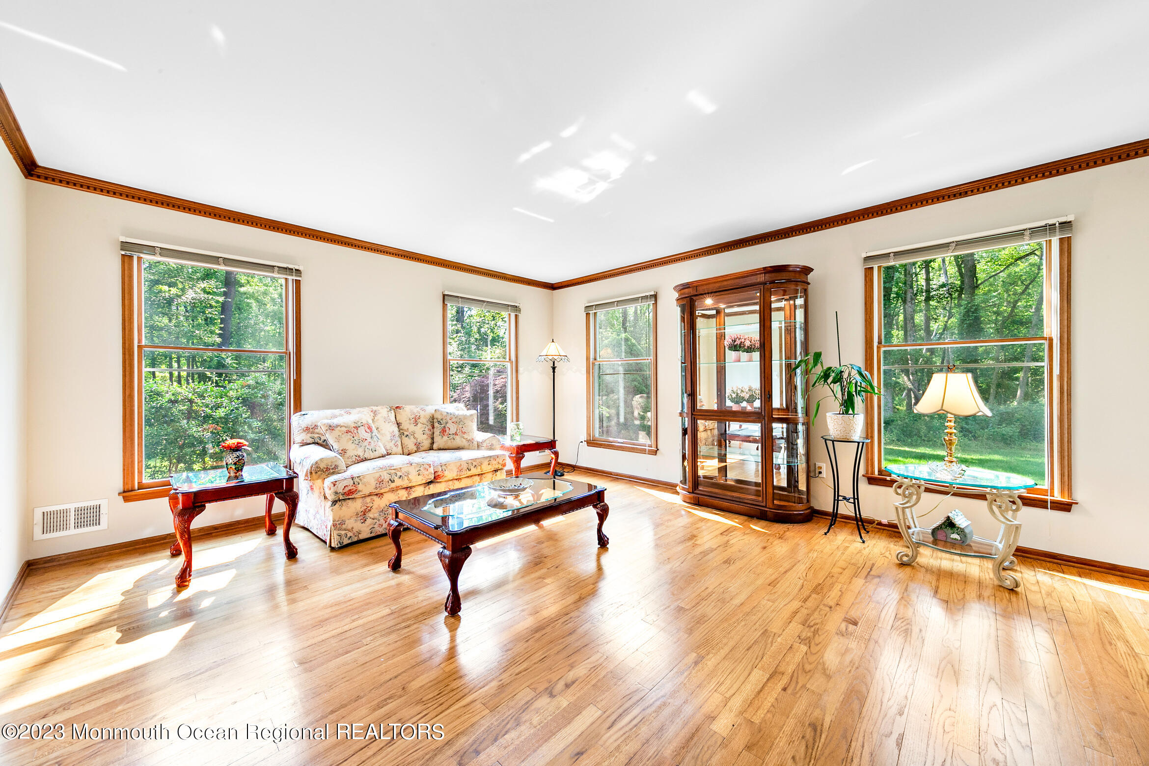 699 Middletown Lincroft Road