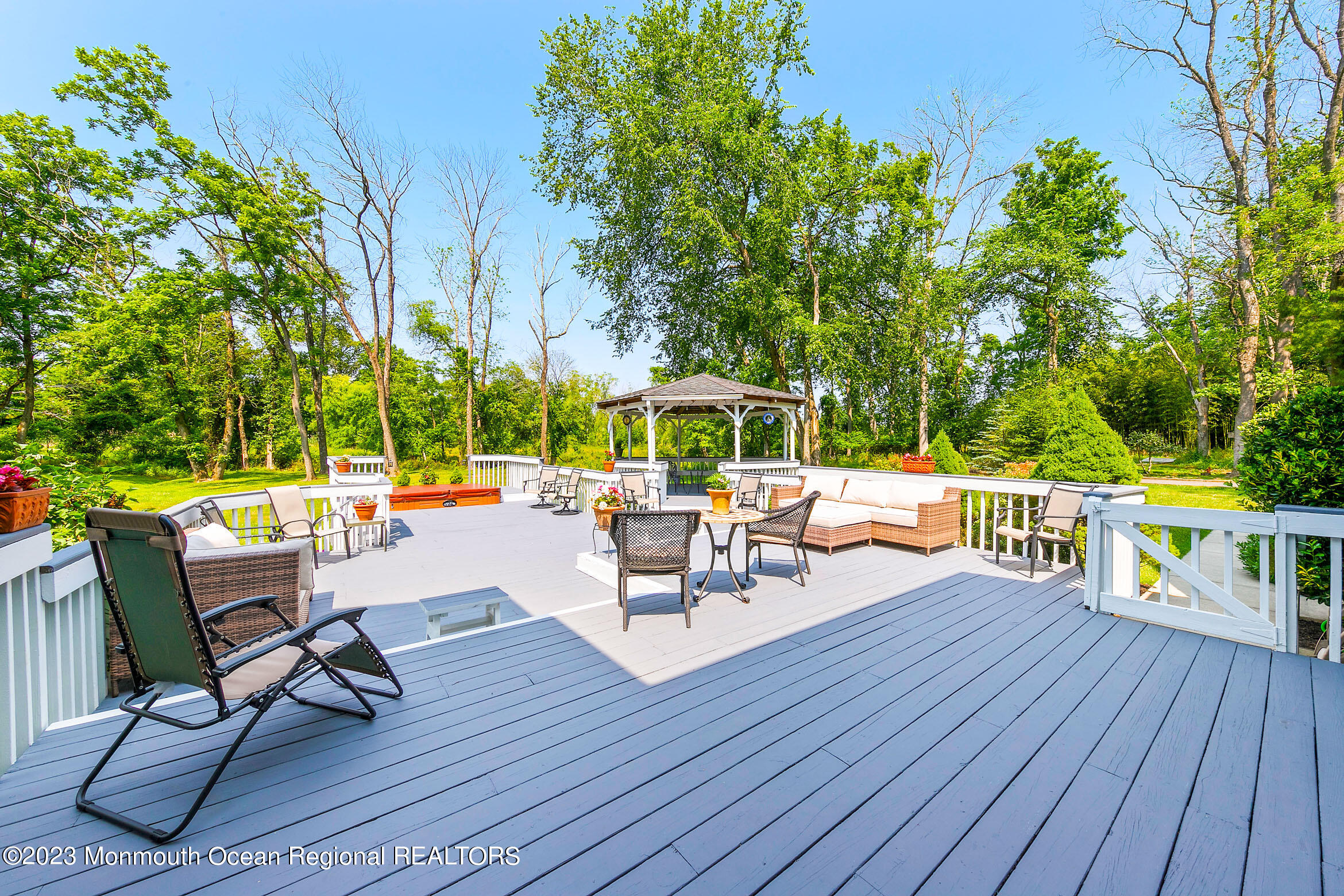 699 Middletown Lincroft Road