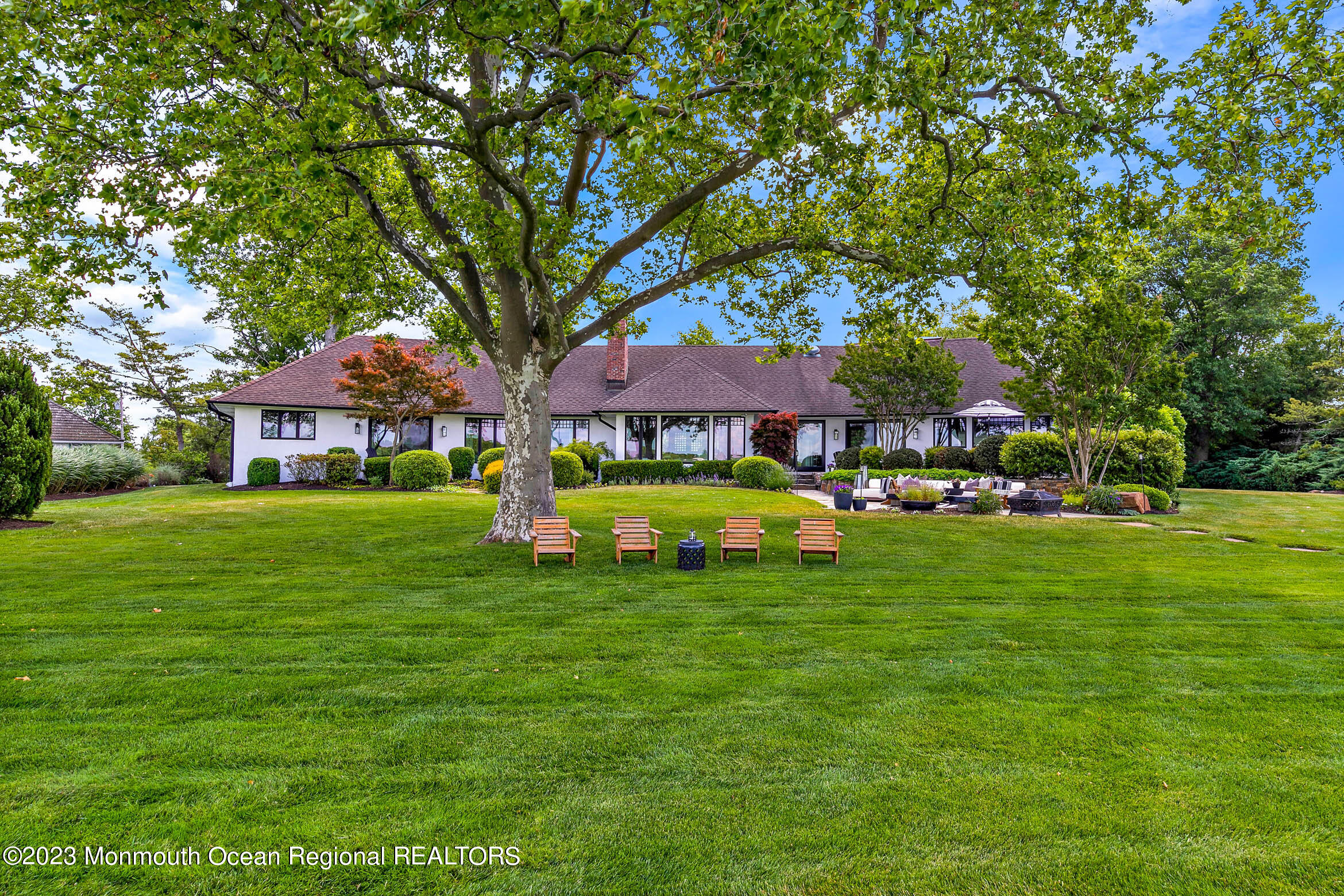 49 Gooseneck Point Road